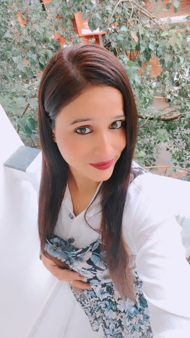 Call Girls service in Kanpur